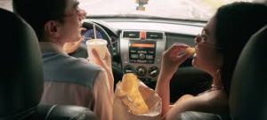 Tips Gen Z Mengelola Keuangan untuk Membeli Mobil Pertama di Usia Muda
