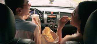Tips Gen Z Mengelola Keuangan untuk Membeli Mobil Pertama di Usia Muda