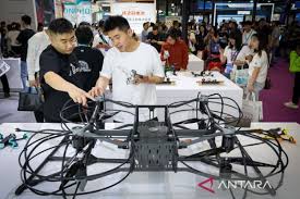 Drone, Robot, dan Saingan AI dari China Tren MWC 2025 di Barcelona